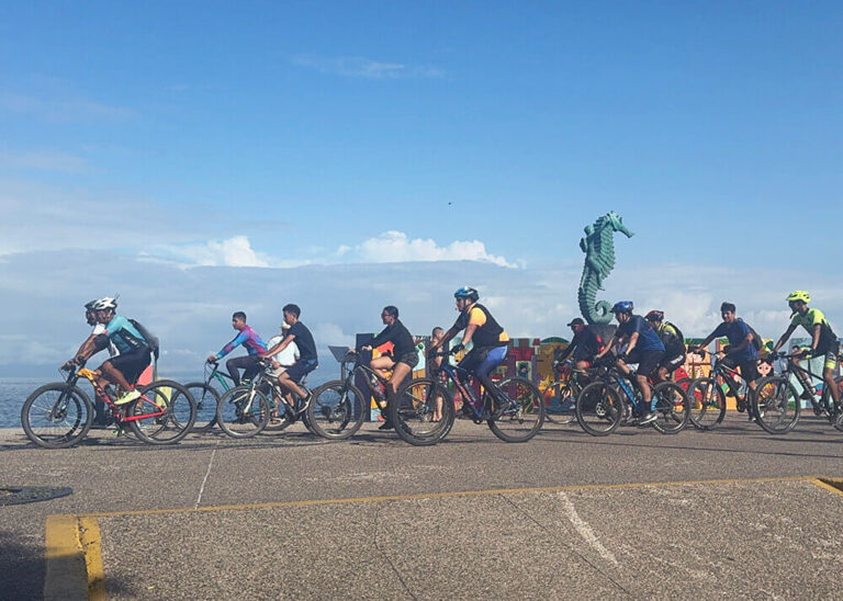 Rodada recreativa en el malecón